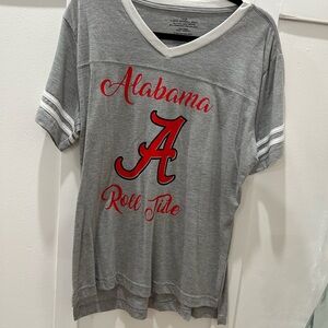 Gray University of Alabama Roll Tide T-Shirt Women’s Large V neck